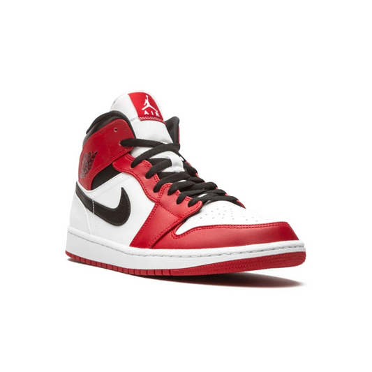 Air Jordan 1 Retro High OG Chicago – Iconic Sneaker for True Sneakerheads