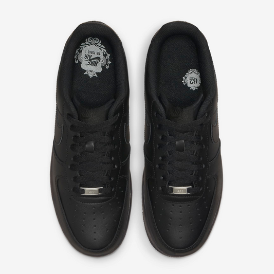 Stüssy-Inspired Streetwear Custom Sneakers – بولڈ اور آرٹسٹک